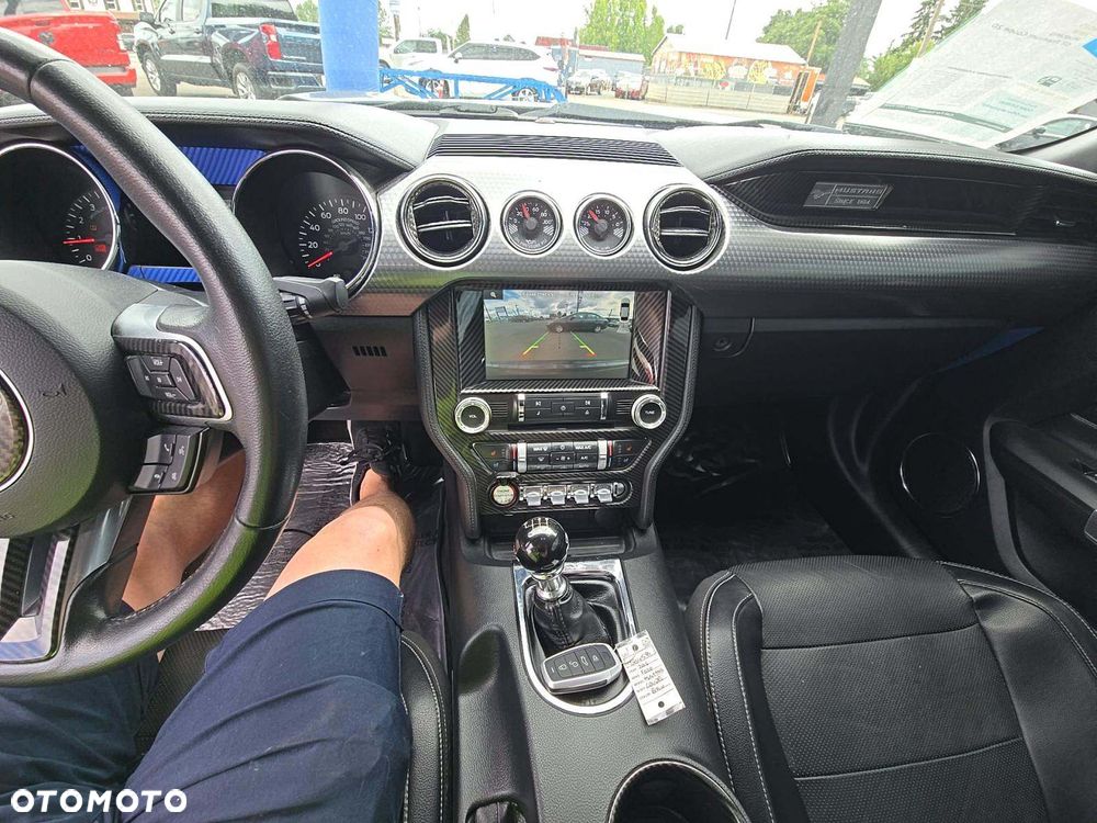 Ford Mustang 5.0 V8 GT - 7