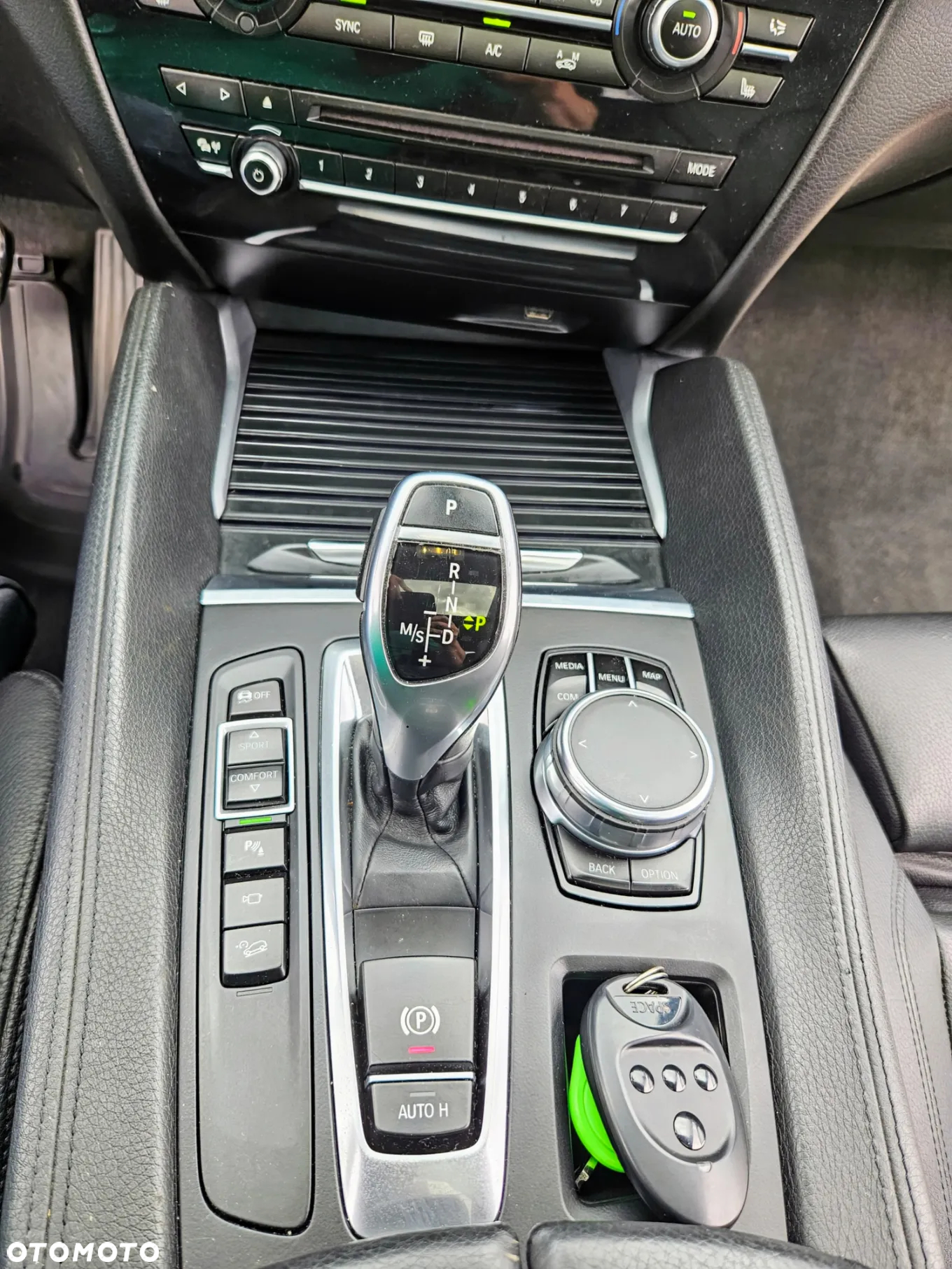 BMW X6 xDrive40d - 15