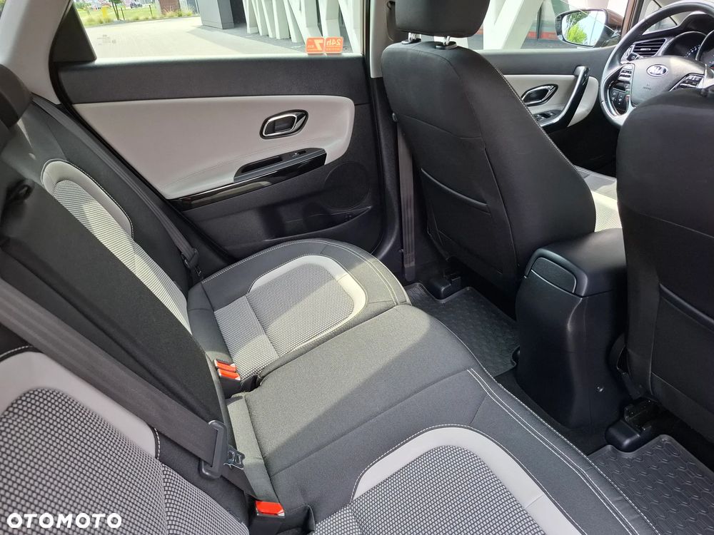 Kia Ceed 1.6 GDI XL - 37