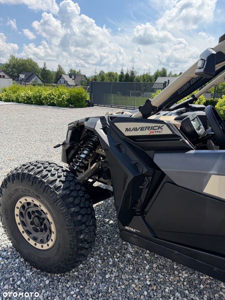 Can-Am Maverick - 11