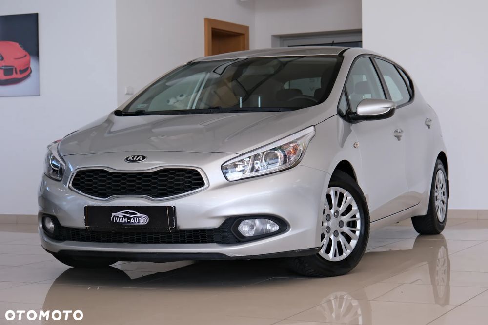 Kia Ceed - 7