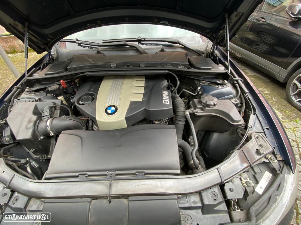 BMW 320 d - 23
