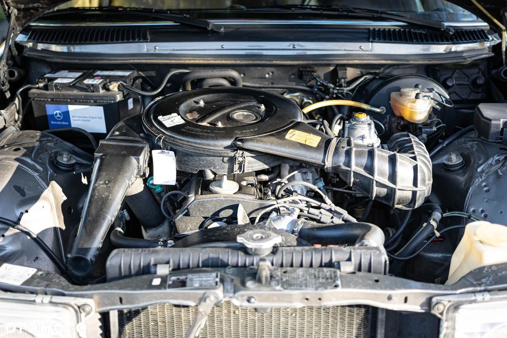 Mercedes-Benz W123 - 34