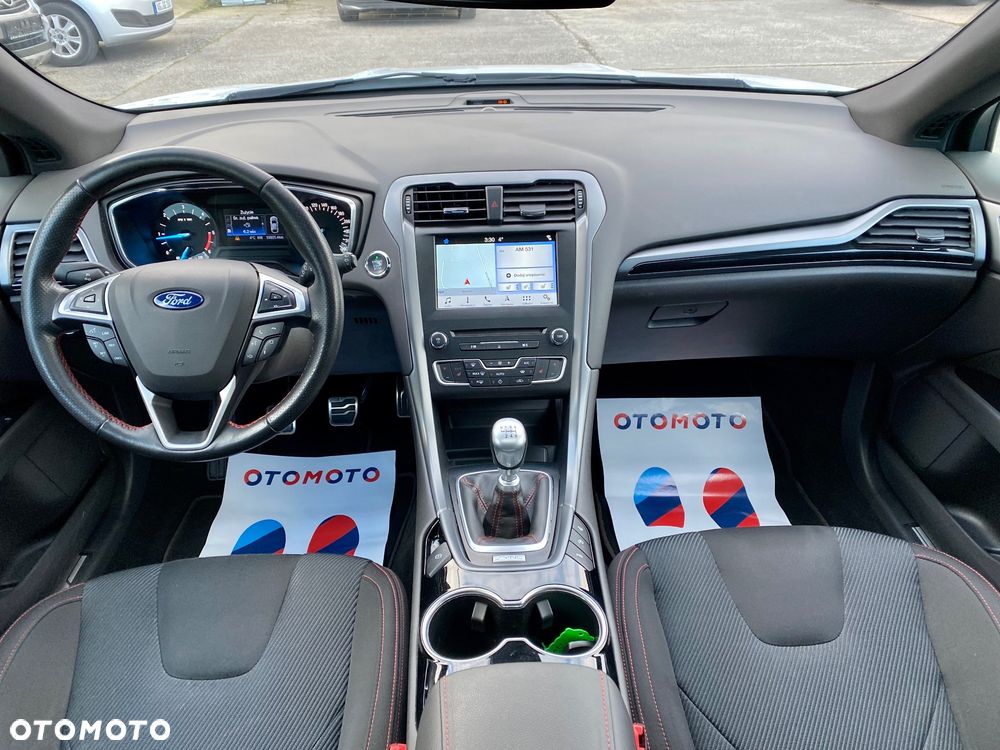 Ford Mondeo SW 2.0 TDCi ST-Line - 19