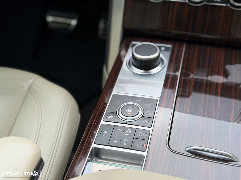 Land Rover Range Rover 3.0 TDV6 Autobiography - 27