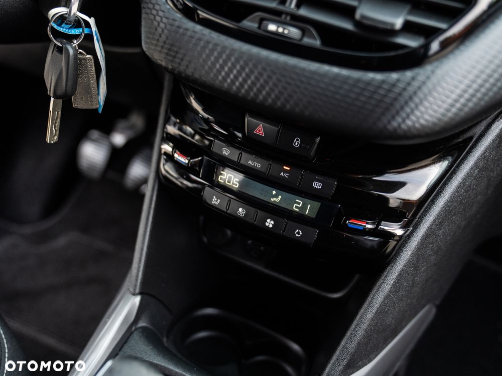 Peugeot 2008 1.2 Pure Tech Active - 39