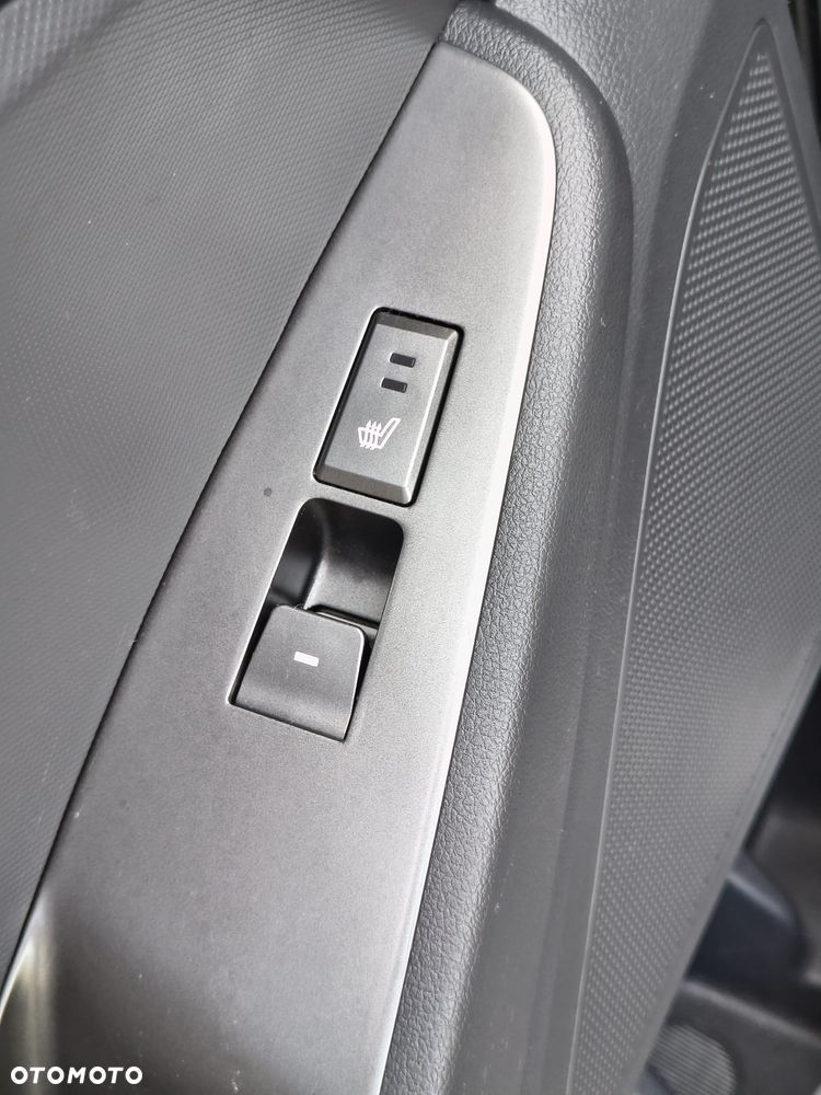 Hyundai IONIQ Hybrid Platinum - 19