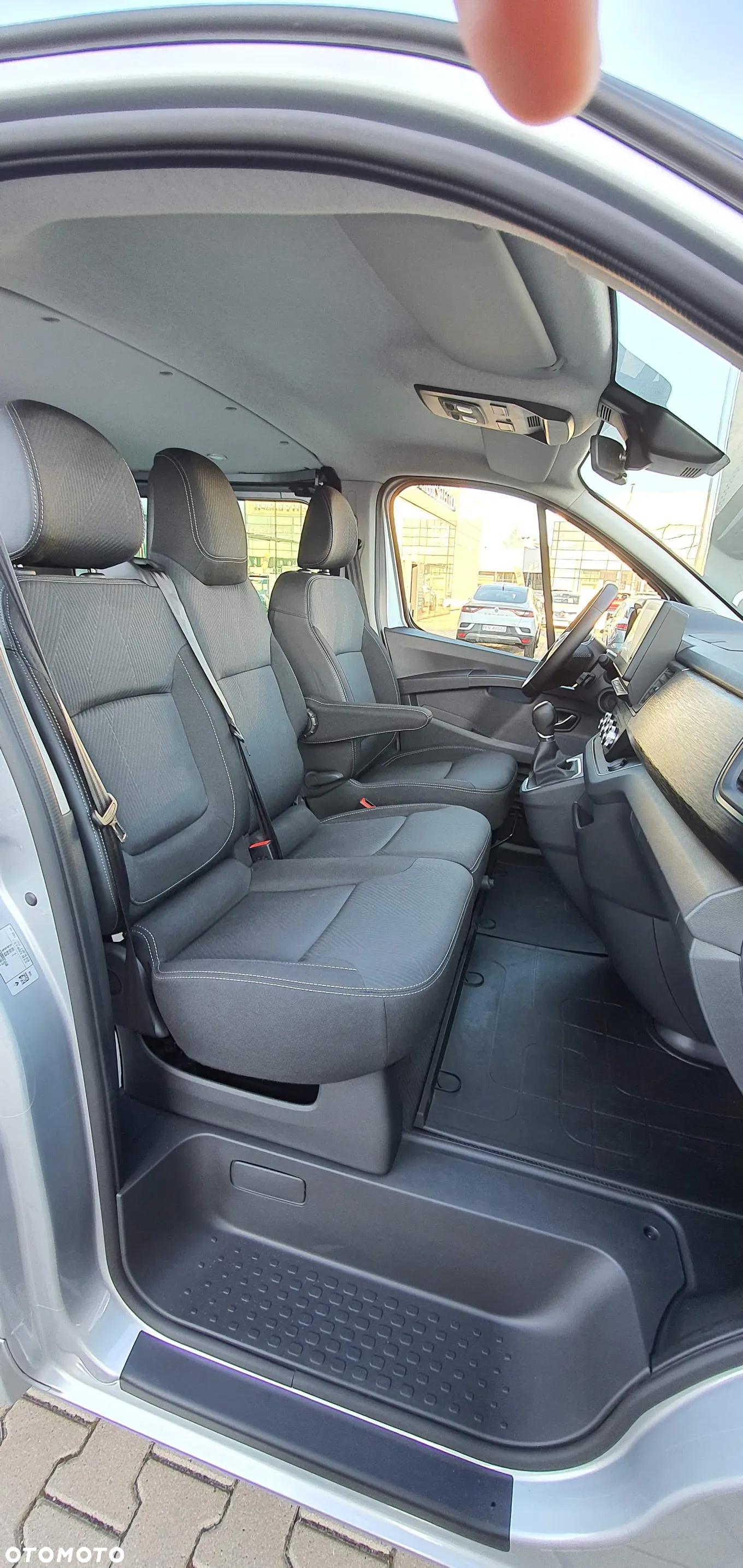 Renault Trafic - 9