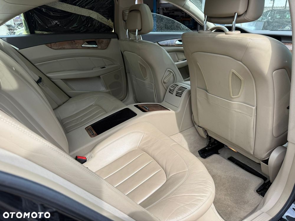 Mercedes-Benz CLS 350 CDI BlueEff - 16