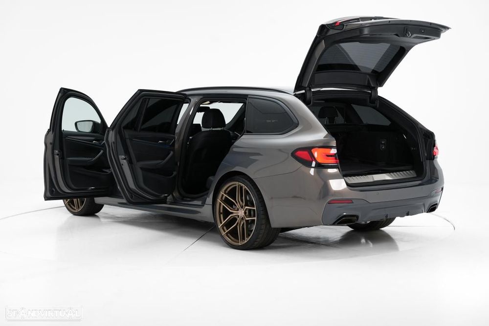 BMW 530 e Pack Desportivo M - 6