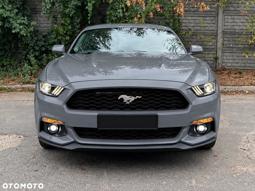 Ford Mustang 2.3 Eco Boost - 5