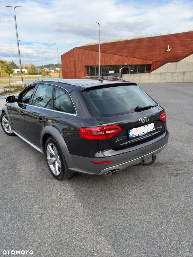 Audi A4 Allroad - 7
