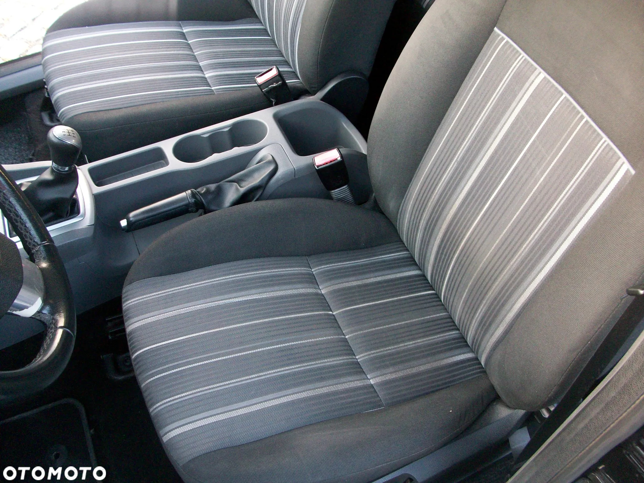 Ford Focus 1.6 FX Gold / Gold X - 18