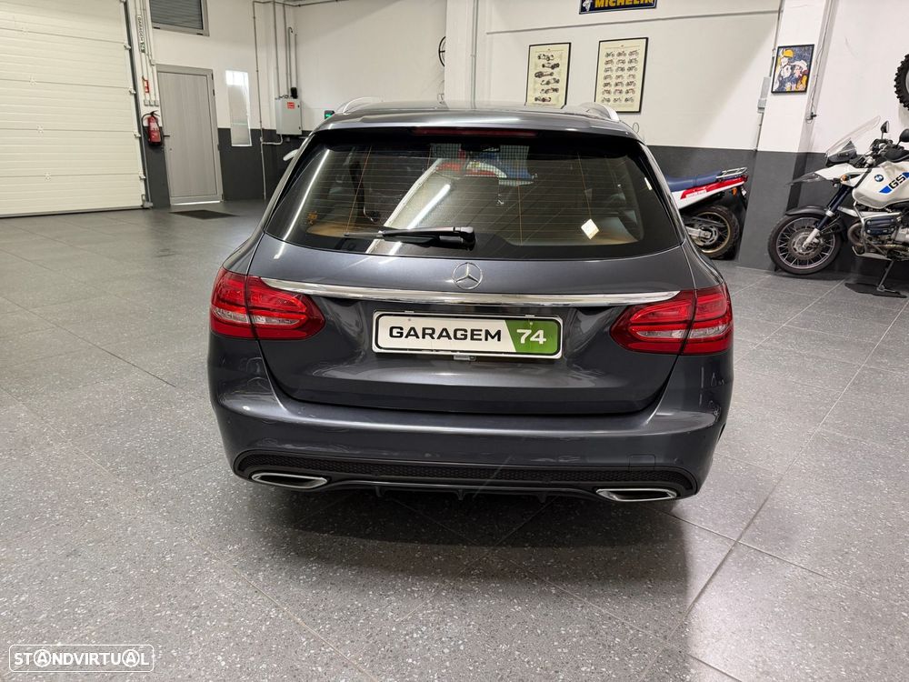 Mercedes-Benz C 300 h AMG Line - 32