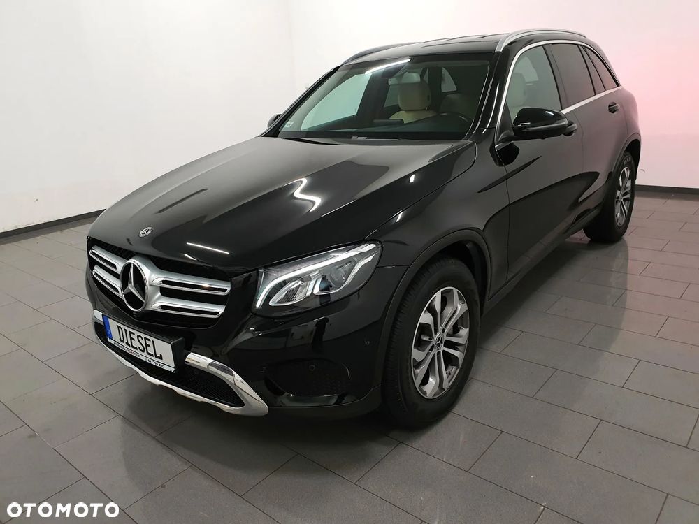 Mercedes-Benz GLC - 1