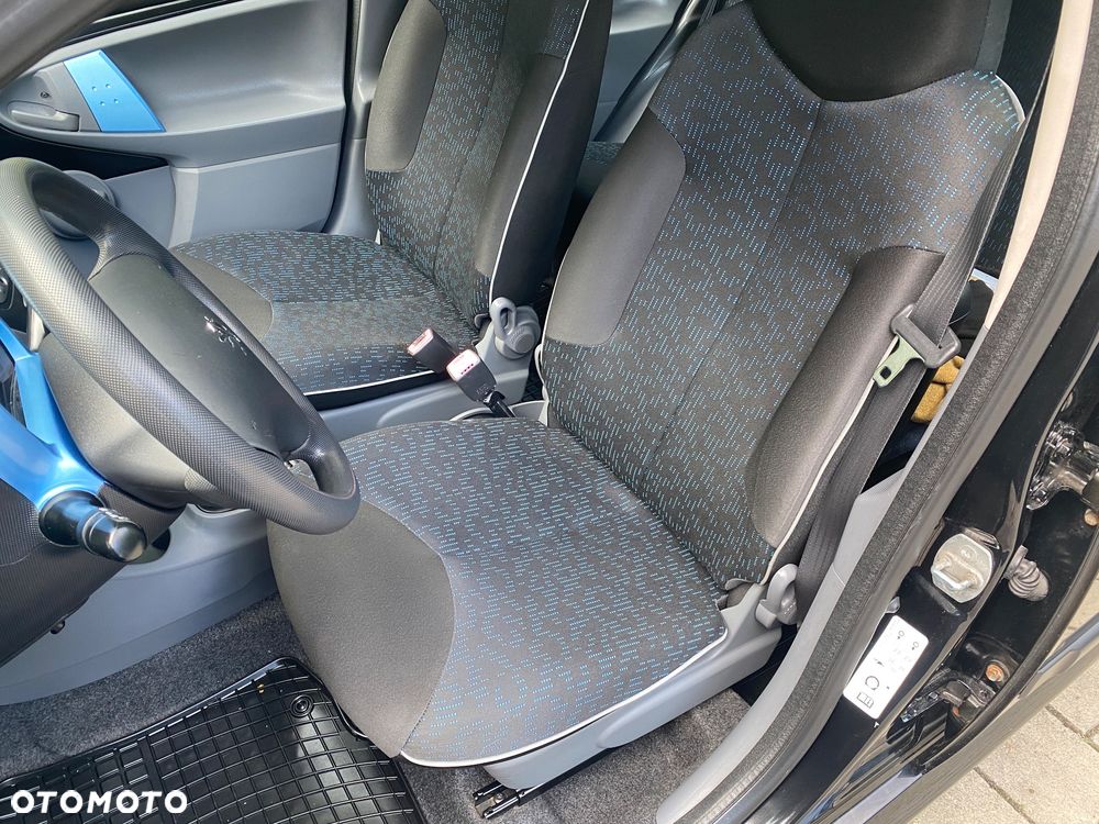 Peugeot 107 70 Petit Filou - 14