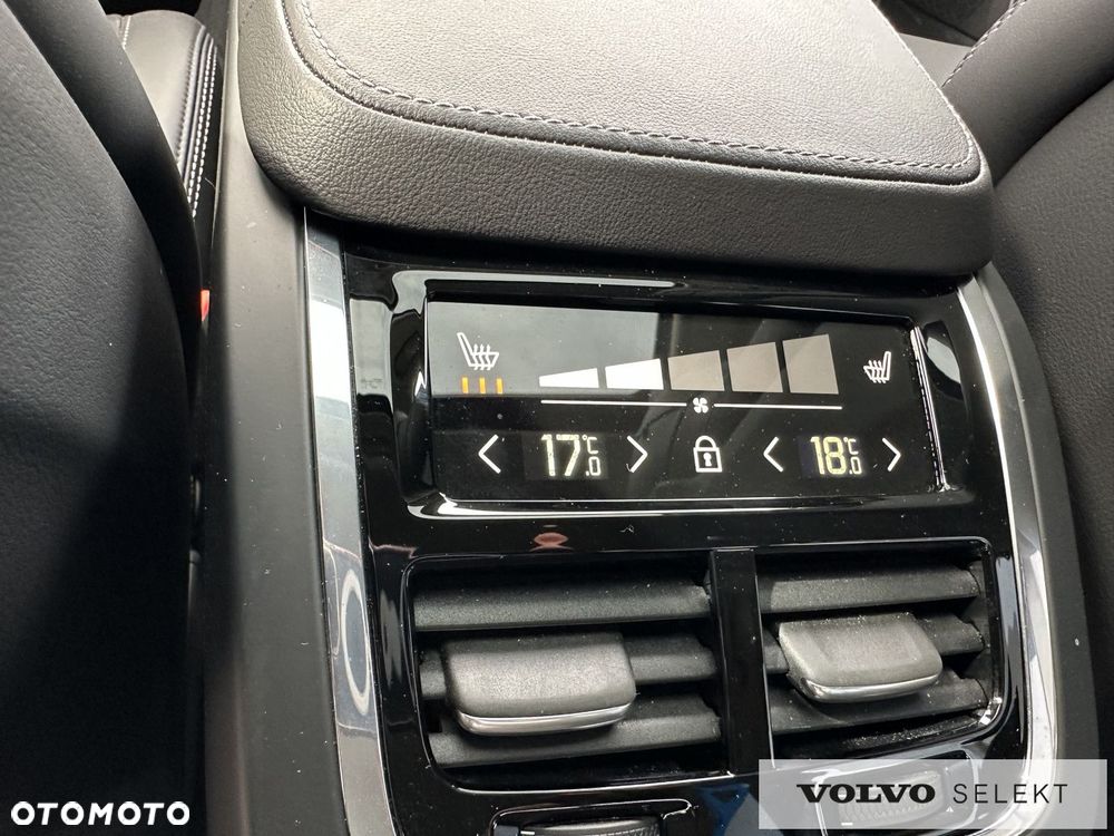 Volvo S90 - 33