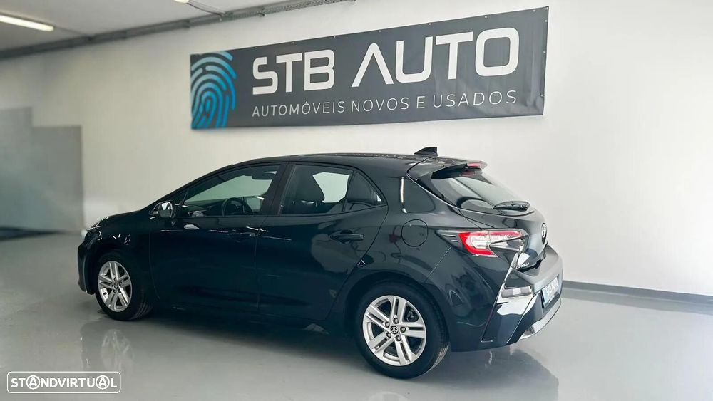 Toyota Corolla - 18