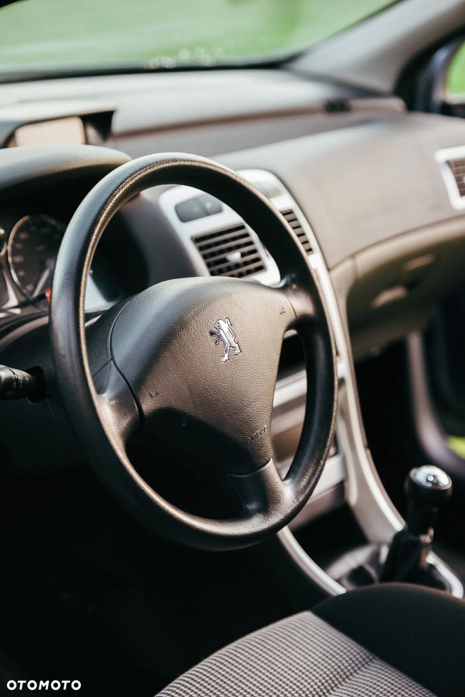 Peugeot 307 1.4 Oxygene - 20
