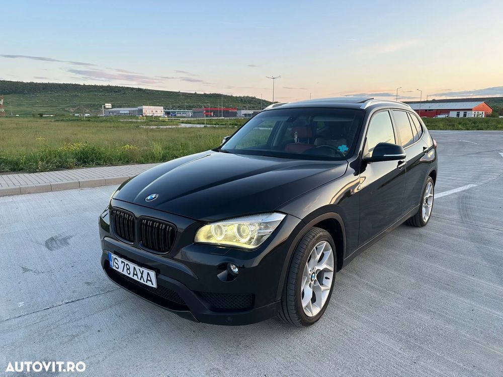 BMW X1 xDrive18d Aut. Sport Line - 1