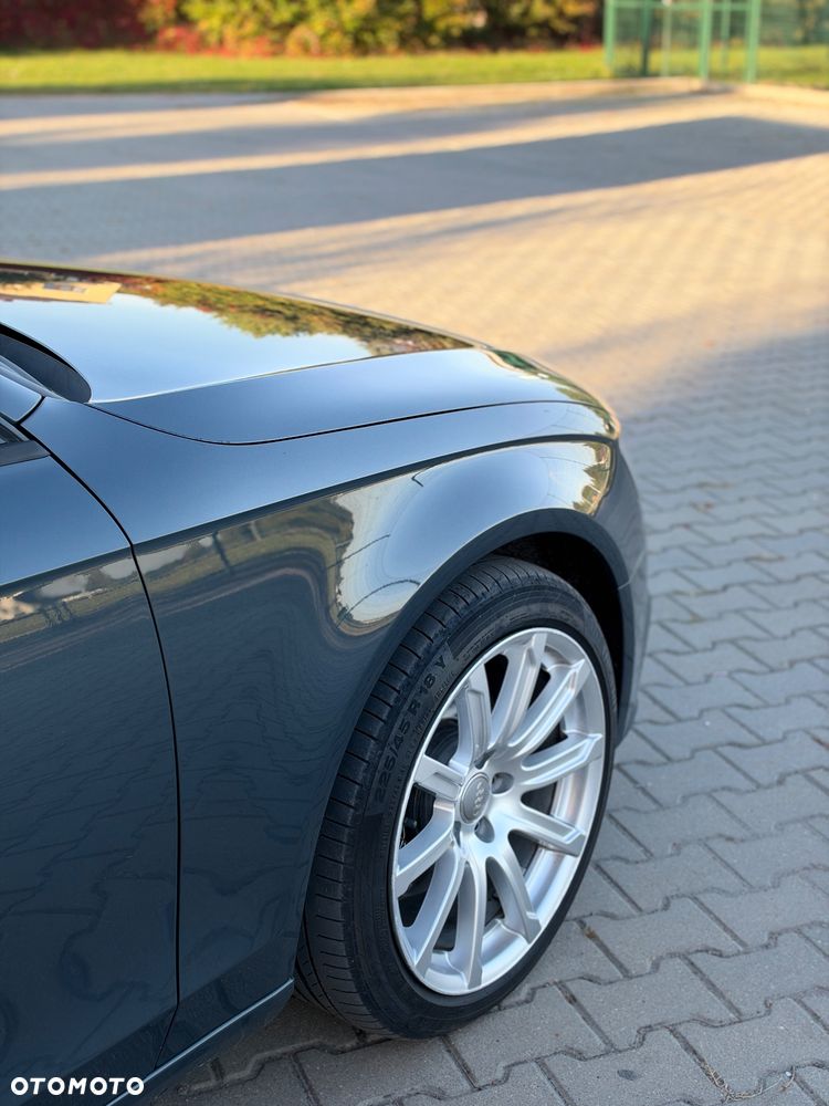 Audi A4 Limousine 2.0 TDI e - 10