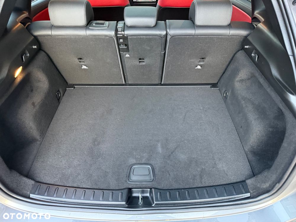 Mercedes-Benz GLA AMG 35 4-Matic - 20