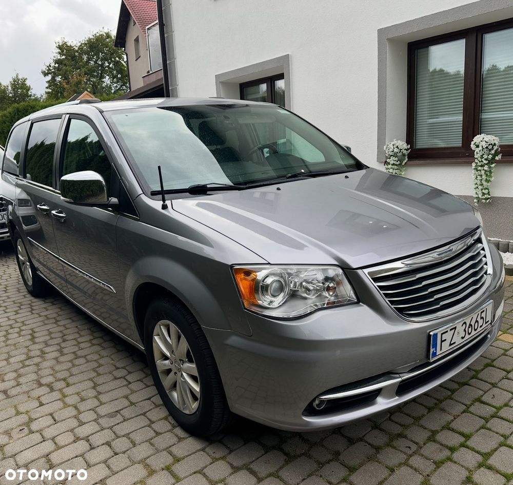 Chrysler Town & Country 3.6 Limited - 3
