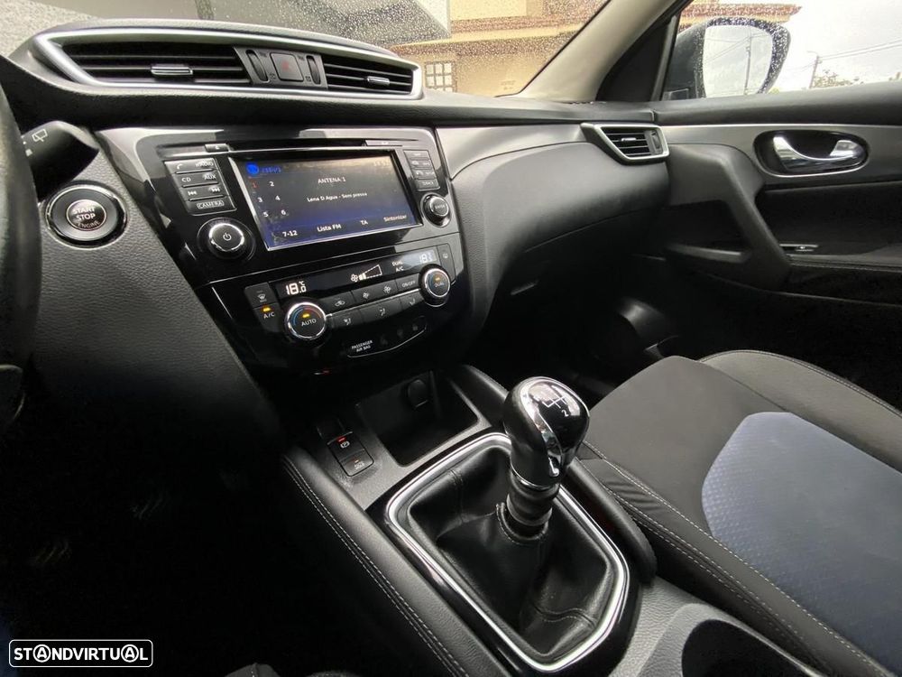 Nissan Qashqai 1.5 dCi N-Connecta J18 - 6