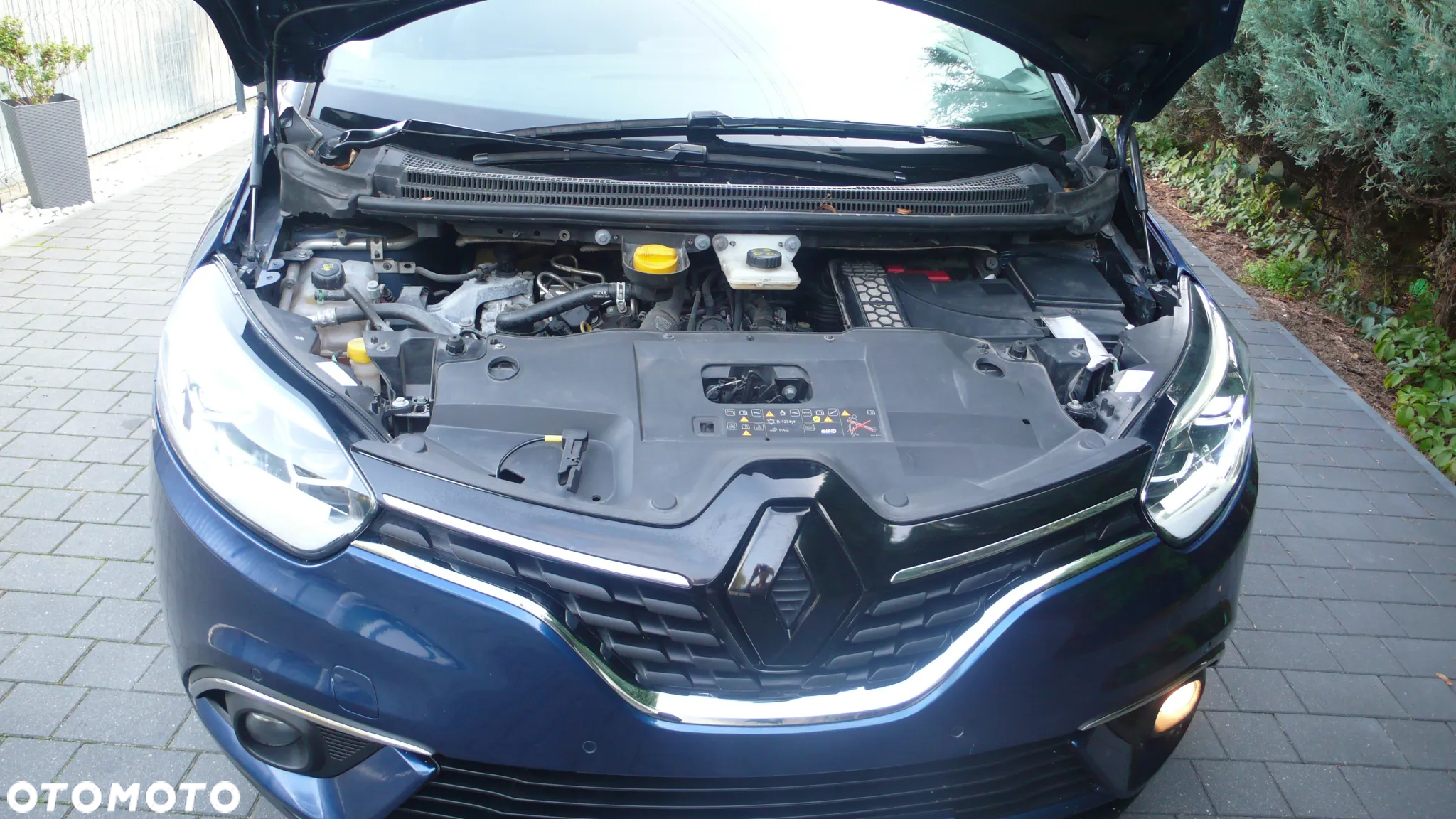 Renault Grand Scenic TCe 140 GPF EDC BLACK EDITION - 10