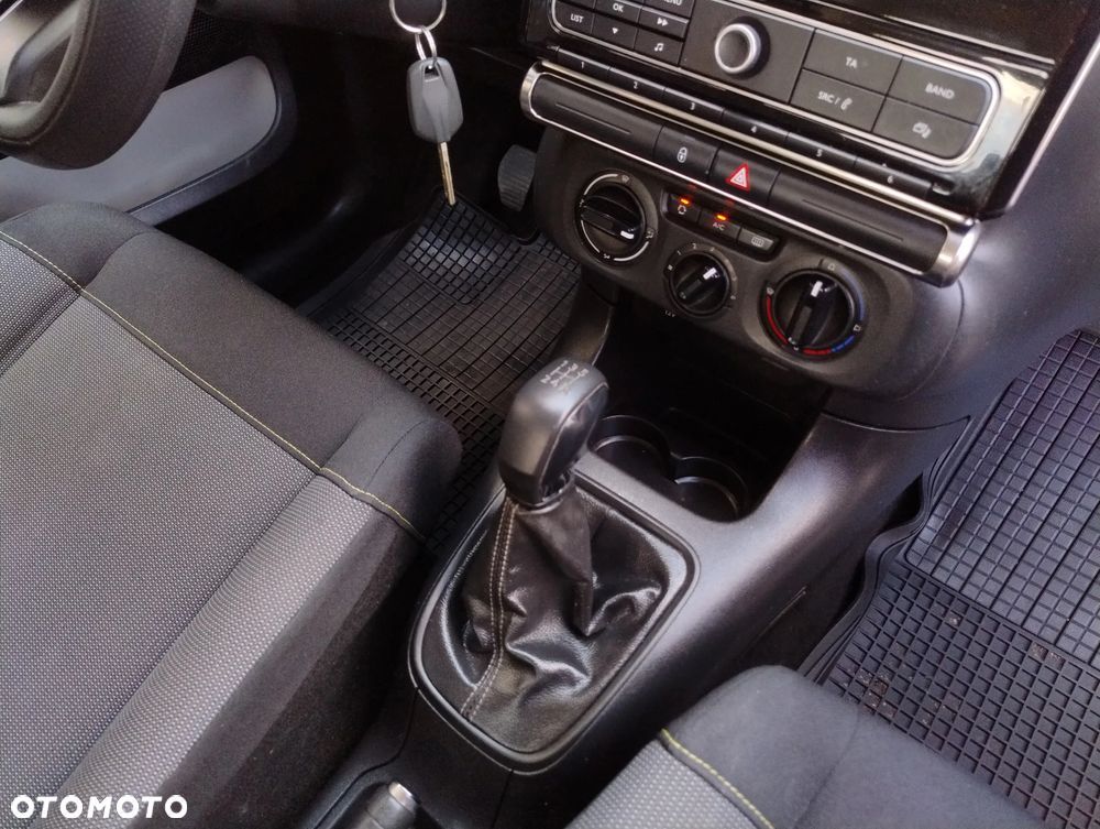 Citroën C3 1.2 PureTech Live - 16