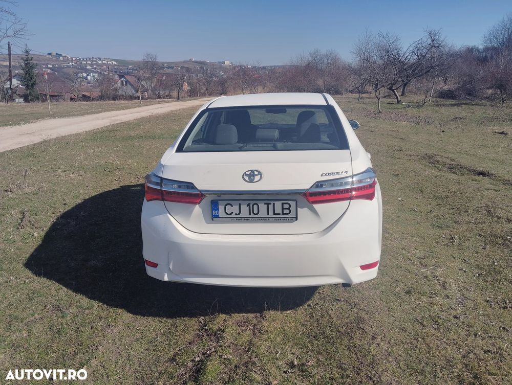 Toyota Corolla 1.6 Valvematic CVT Luna - 2