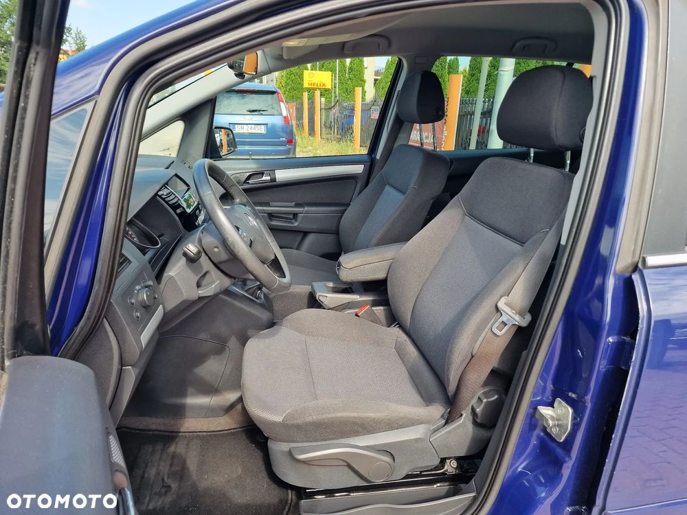 Opel Zafira 1.6 - 13