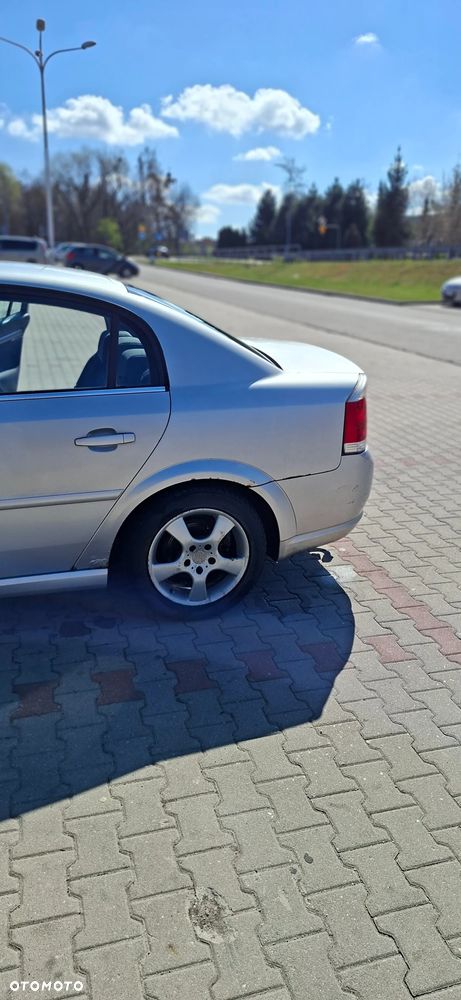 Opel Vectra 1.6 Essentia - 13