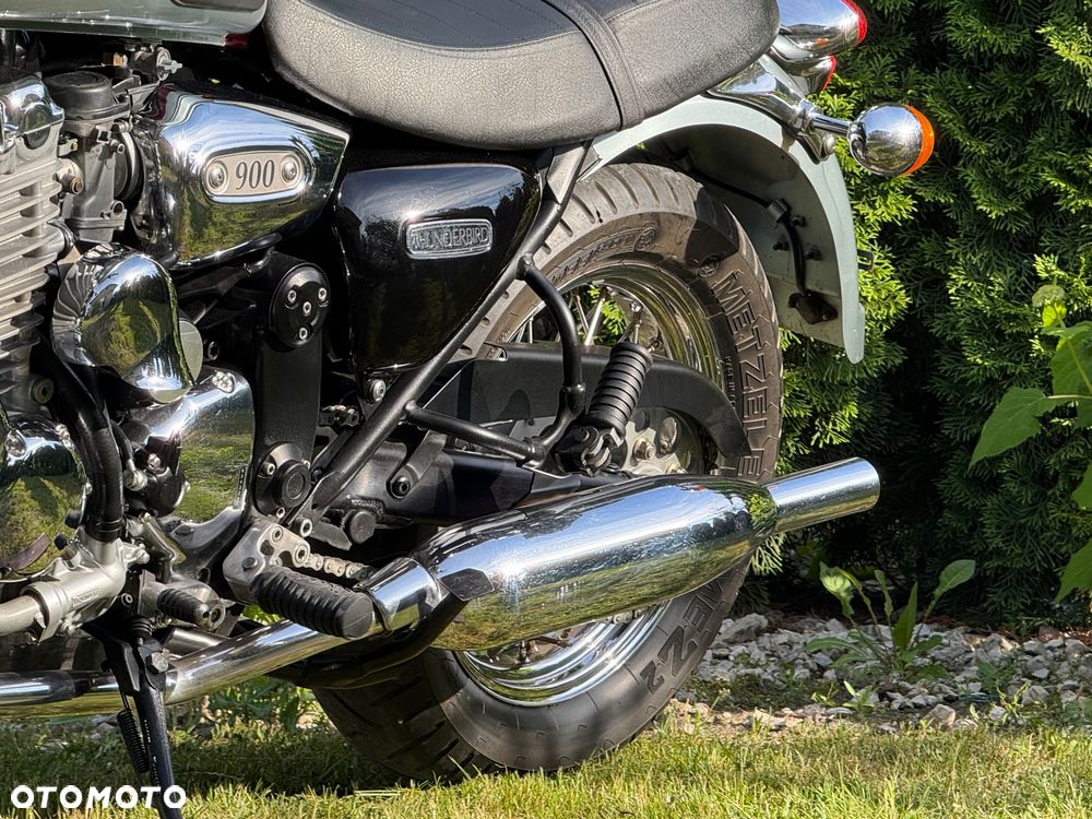 Triumph Thunderbird - 28