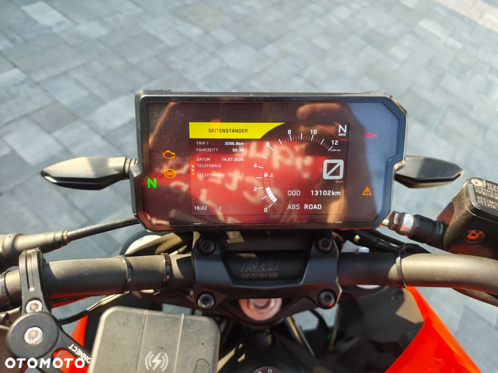 KTM Duke 125 - 8