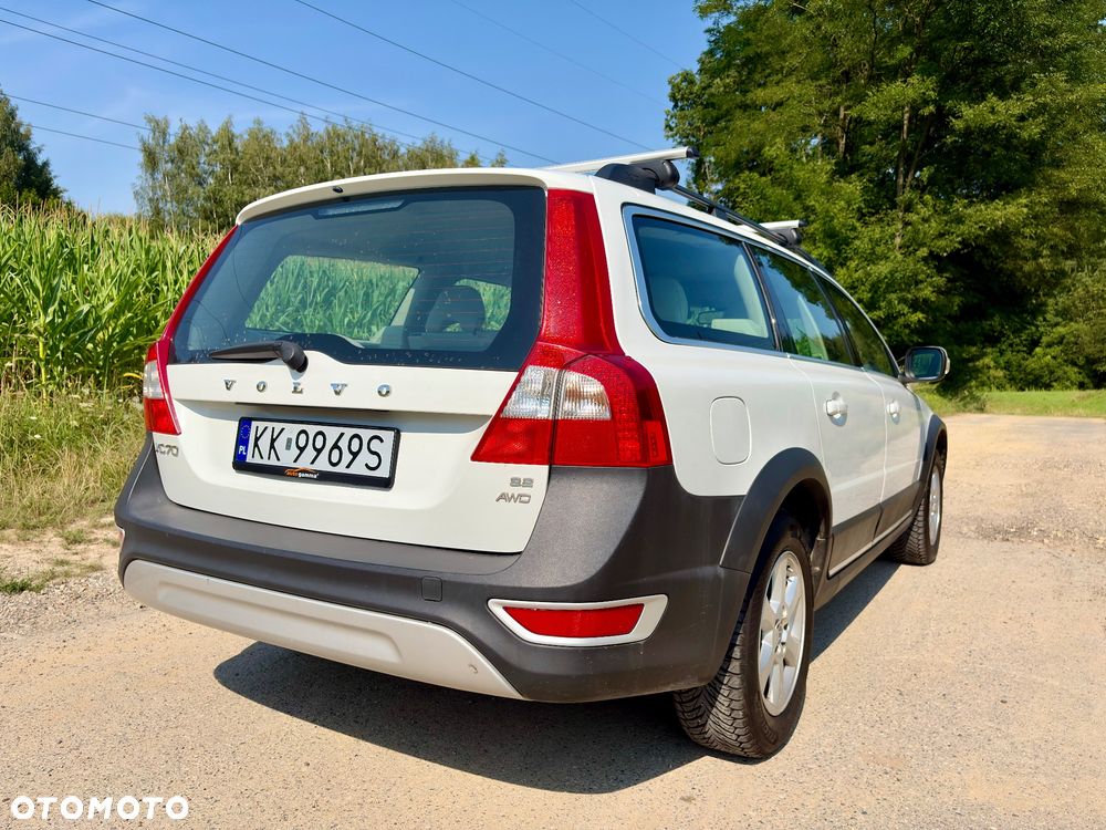 Volvo XC 70 - 22