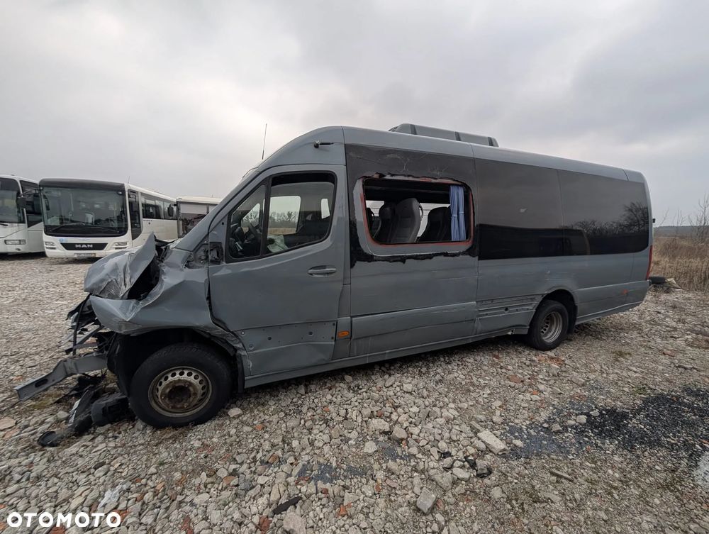 Mercedes-Benz Sprinter 519 - 9