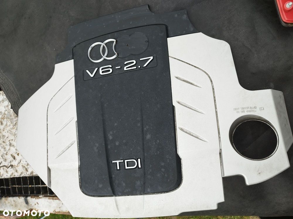 Pokrywa osłona silnika Audi 2.7 3.0 TDI a4 B7 A6 C6 - 2