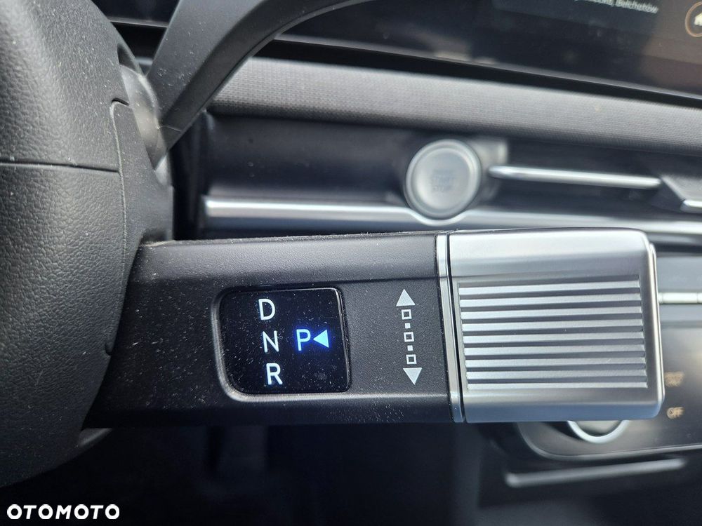 Hyundai Tucson 1.6 T-GDi HEV Smart 2WD - 23