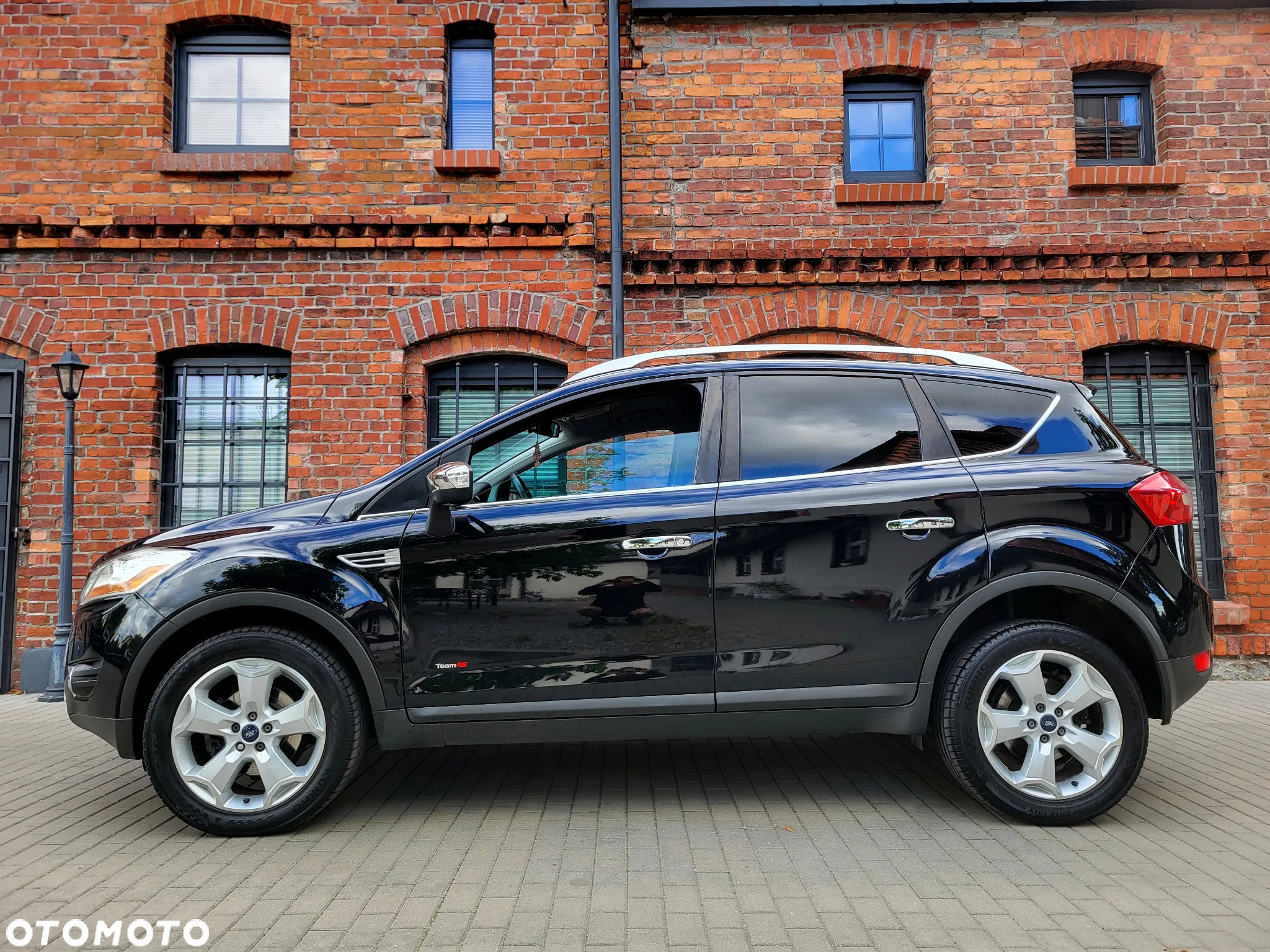 Ford Kuga 2.0 TDCi 4x4 Titanium - 2