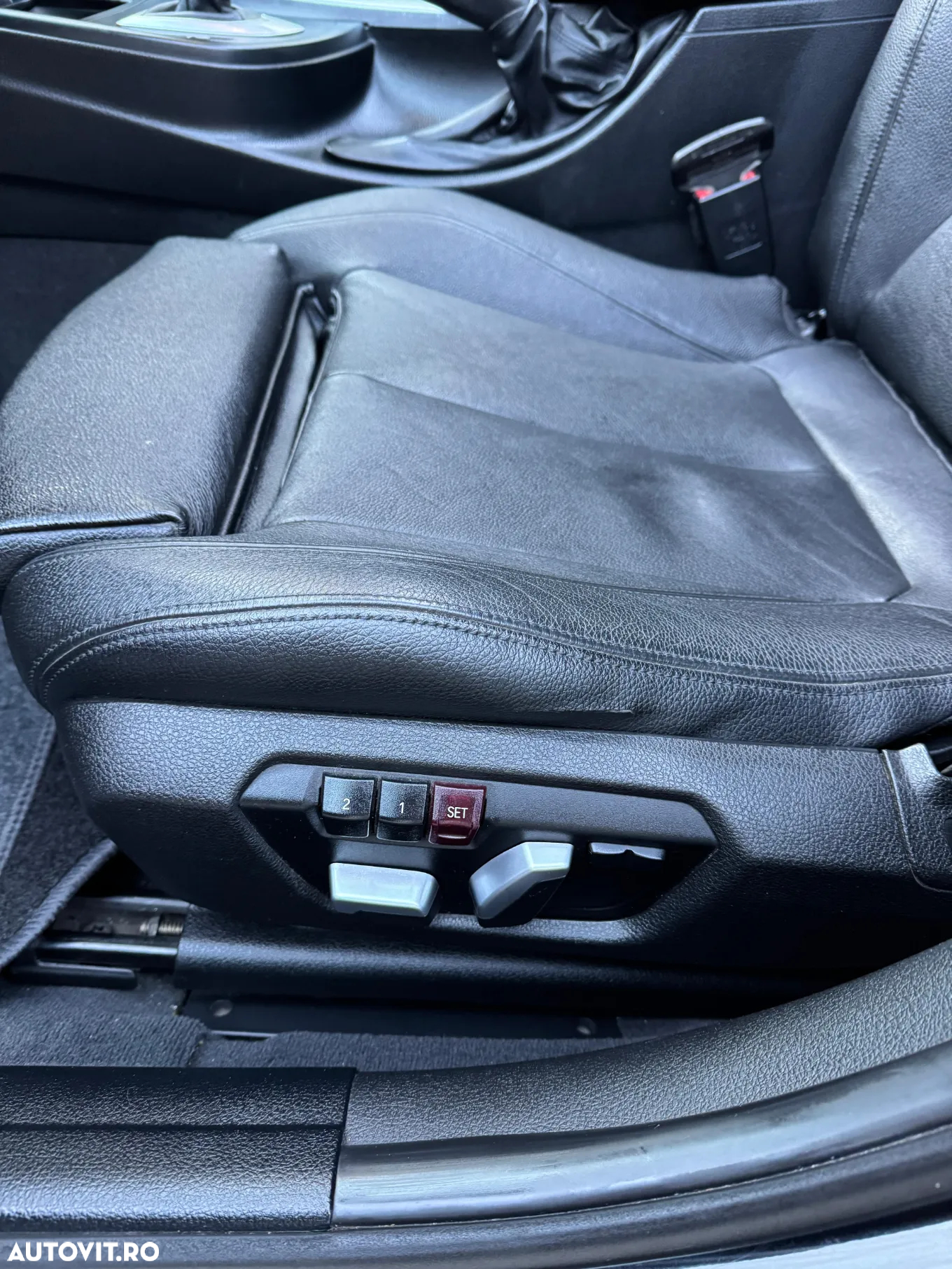 BMW Seria 3 320d Aut. M Sport - 4