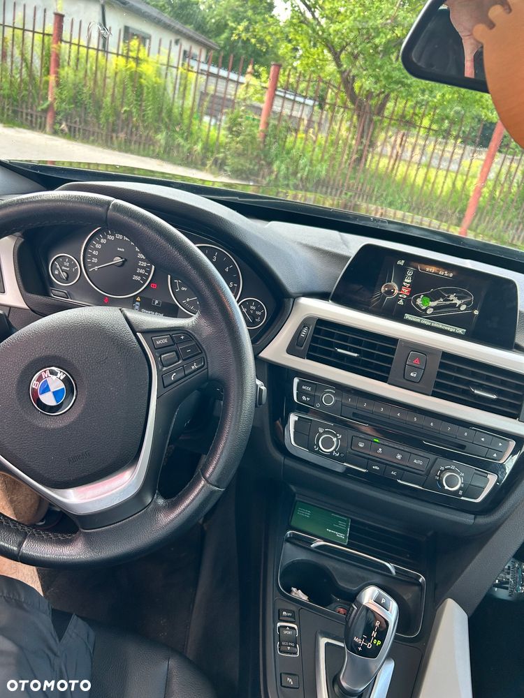 BMW 3GT 318d Sport Line - 26