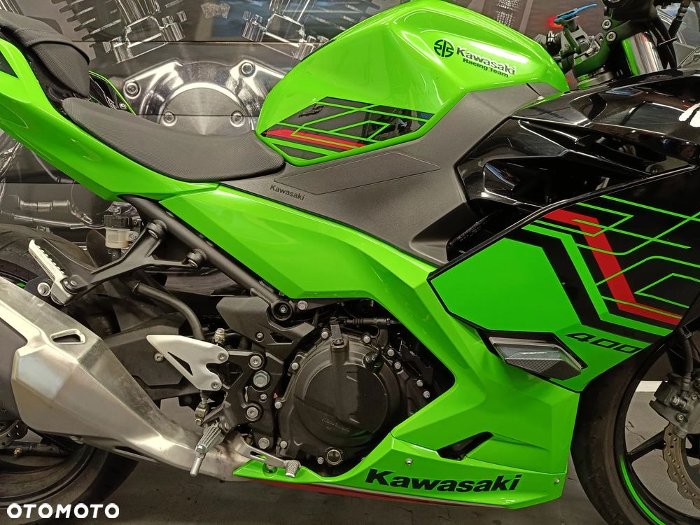 Kawasaki Ninja 400 - 25