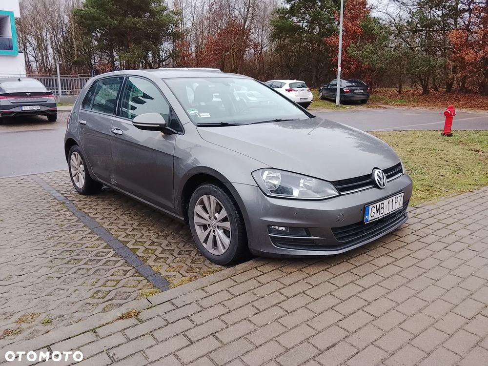 Volkswagen Golf 1.6 TDI Comfortline DSG - 3