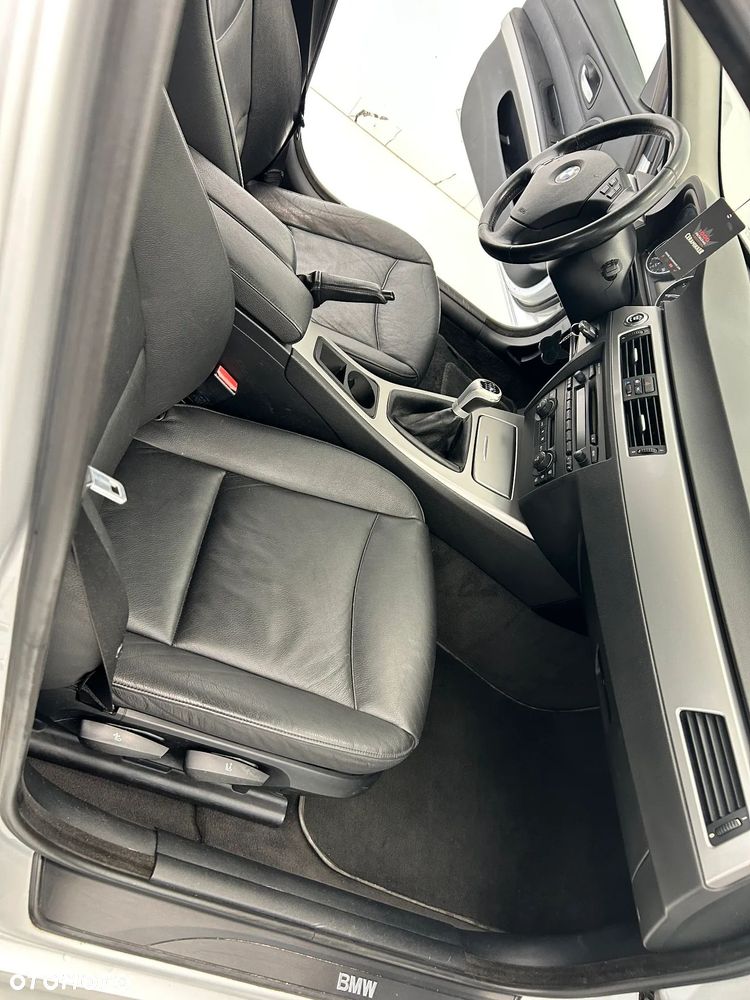 BMW Seria 3 320d - 2