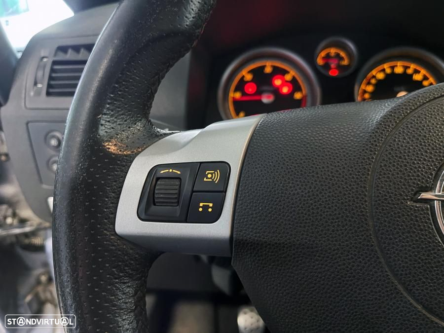 Opel Zafira 1.9 CDTi Cosmo - 9