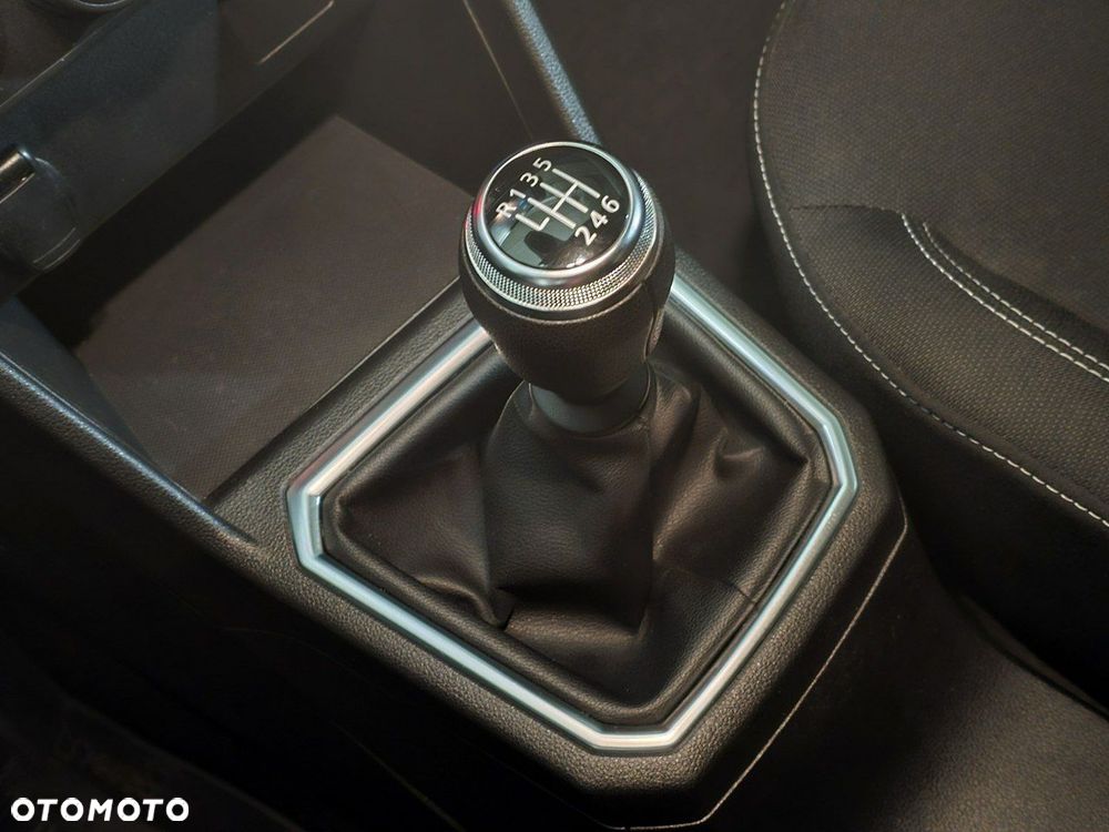 Dacia Sandero - 28