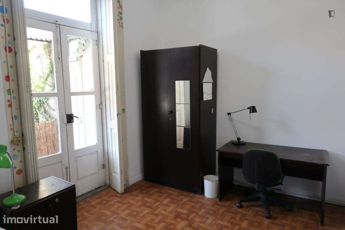 Quarto - localizado em Cedofeita Porto - Grande imagem: 2/22