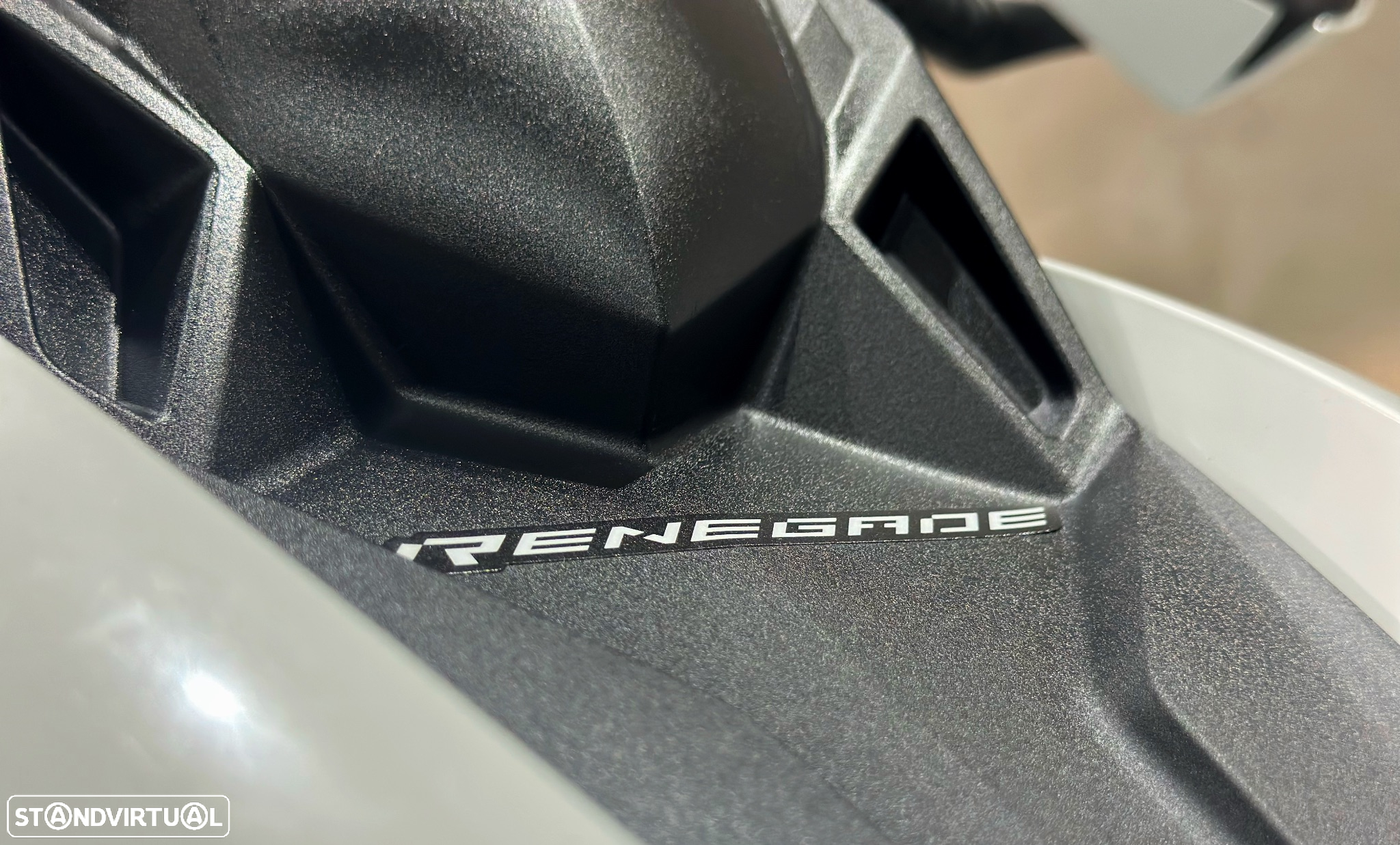 Can-Am Renegade 1000 XXC - 13
