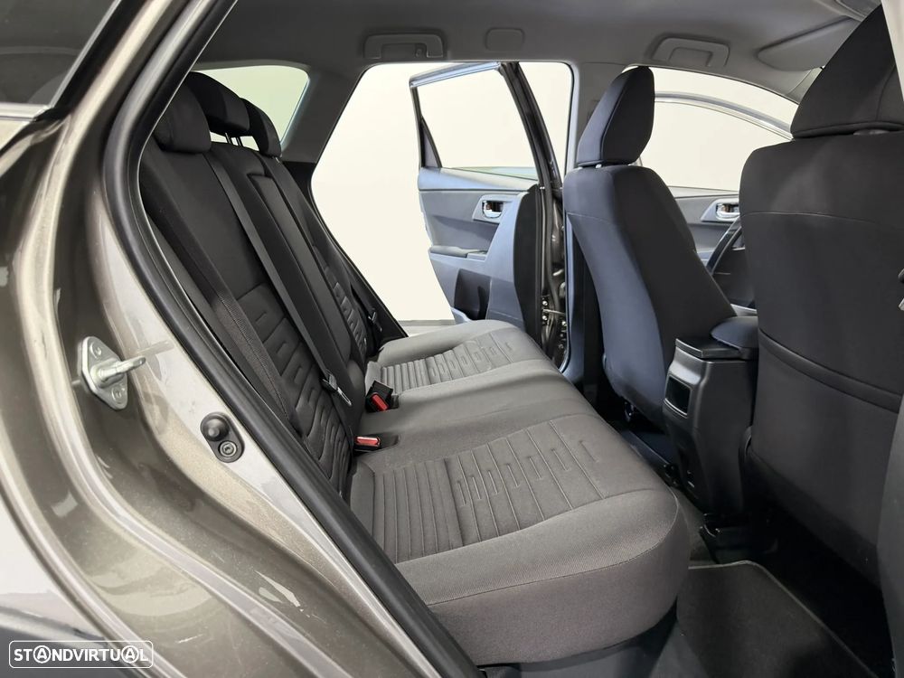 Toyota Auris Touring Sports 1.8 HSD Exclusive+Navi - 44